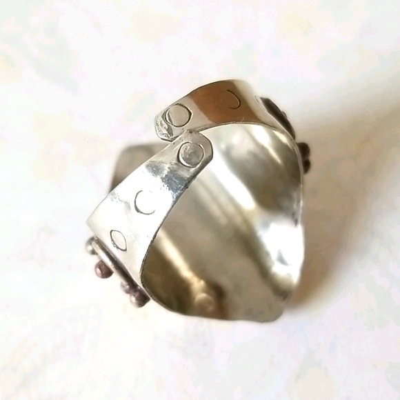 Southwestern Boho Tribal Turquoise Hand Crafted Adjustable Band Ring - Picture 7 of 16